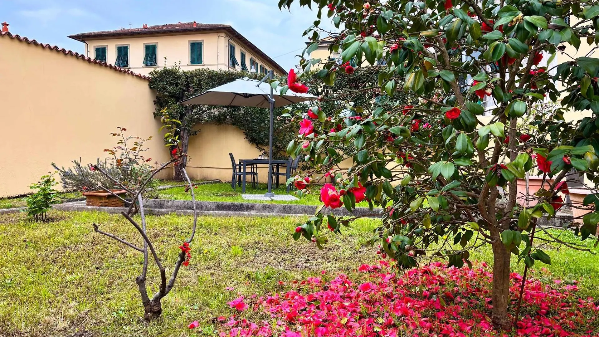 Elisa Garden By Tuscanywego Lucca 0*,  Italy
